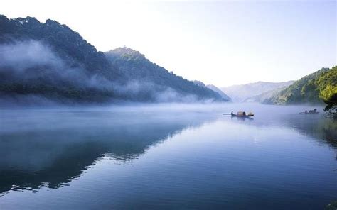 文章是案頭之山水 山水是地上之文章